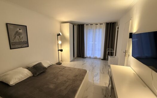 Maison Bayard | Chambre Grise